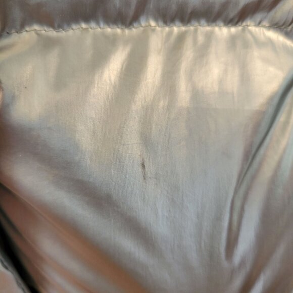 Athleta XXS Silver Puffer Full Zip‎ Pockets DOWNTOWN Metallic Down Vest - Picture 8 of 10
